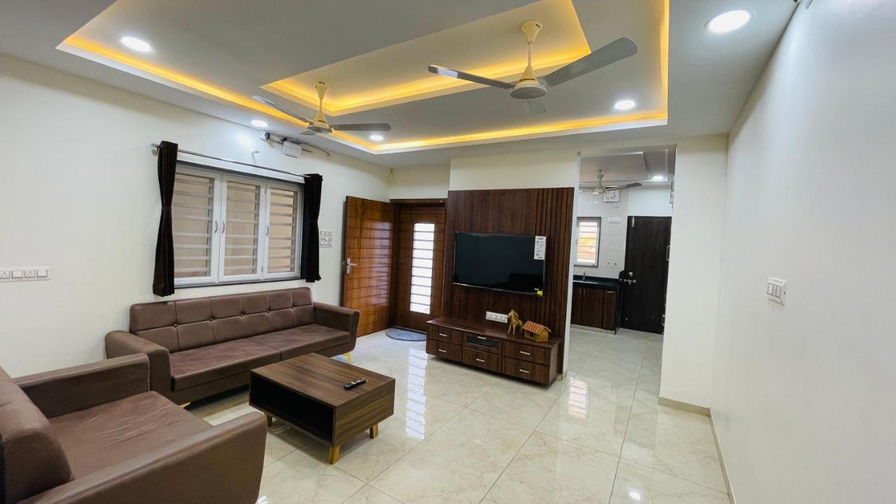 Luxurious 3 Bhk Villa In Bhuj - Shivani Homestay Extérieur photo